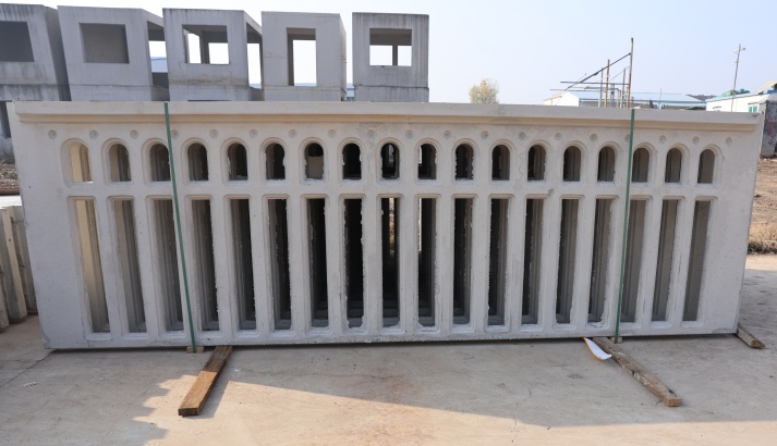 鏤空水泥圍墻